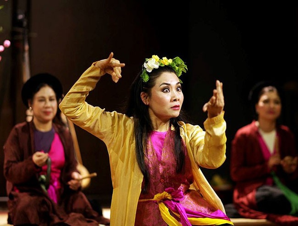 Nét đẹp phụ nữ Việt Nam trong lao động qua con mắt của Lê Bích - 8