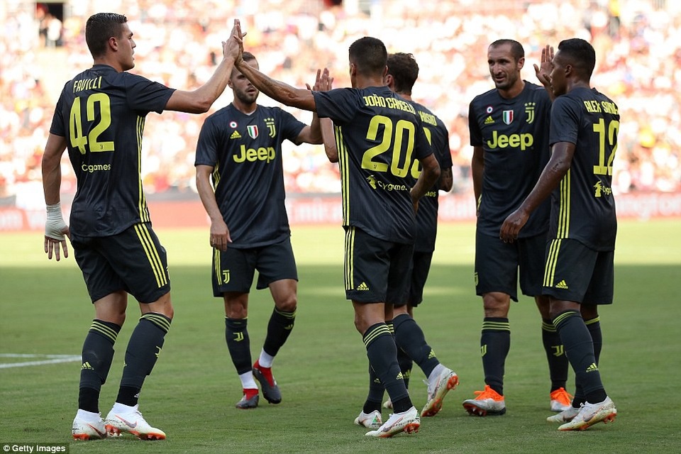 Real Madrid 3-1 Juventus: Bale, Asensio tỏa sáng - 2
Juventus dẫn trước sau pha phản lưới nhà của Carvajal
