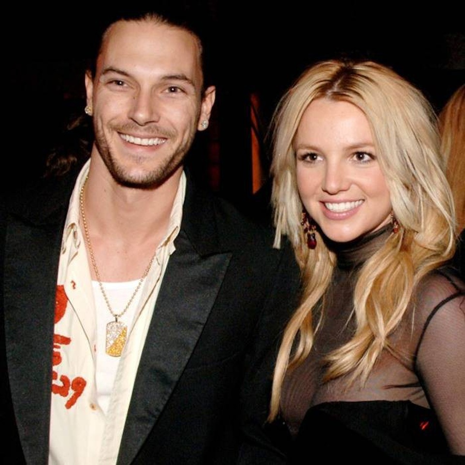 Sao trẻ có xu hướng “yêu nhanh, chốt gọn” - 11 Nữ ca sĩ Britney Spears và vũ công Kevin Federline