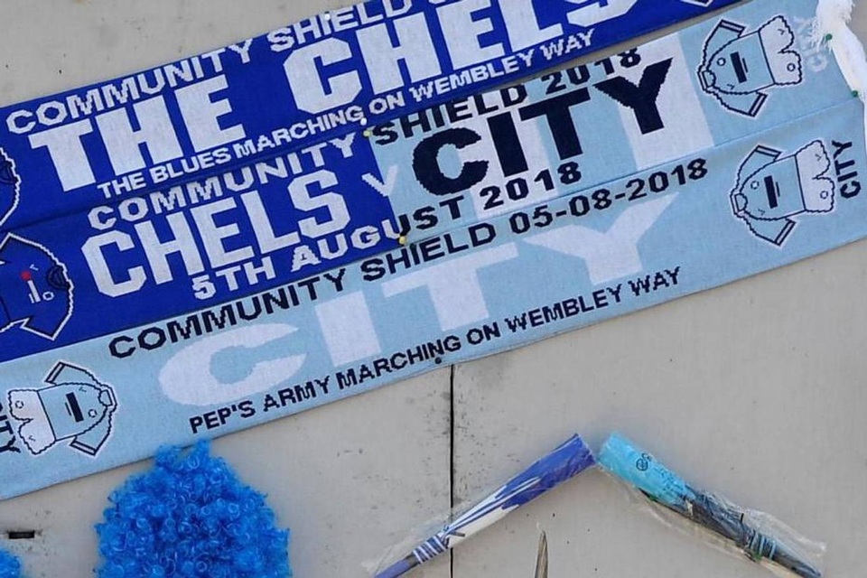Nhìn lại chiến thắng dễ dàng của Man City trước Chelsea - 1
Trận tranh Siêu cúp Anh giữa Chelsea và Man City báo hiệu mùa giải mới 2018/19 được bắt đầu. Man City là đương kim vô địch Premier League, trong khi Chelsea vô địch FA Cup
