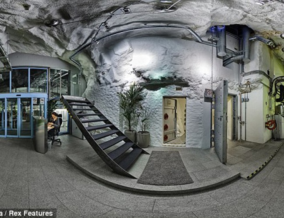 "Chui" xuống lòng đất ngắm văn phòng làm việc có một không hai ở Thụy Điển - 11