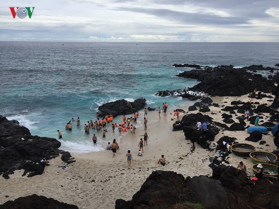 Biển đảo Lý Sơn - tuyến du ngoạn kỳ thú - 16