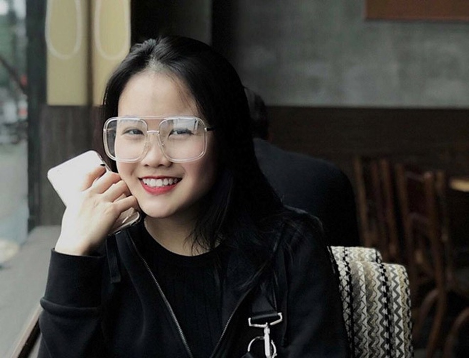 Văn Hậu U23 lập siêu phẩm, bạn gái xinh như hot girl bị săn lùng - 7 Văn Hậu U23 lập siêu phẩm, bạn gái xinh như hot girl bị săn lùng - 7