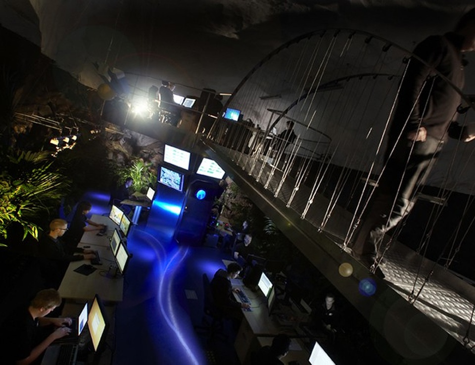 "Chui" xuống lòng đất ngắm văn phòng làm việc có một không hai ở Thụy Điển - 8