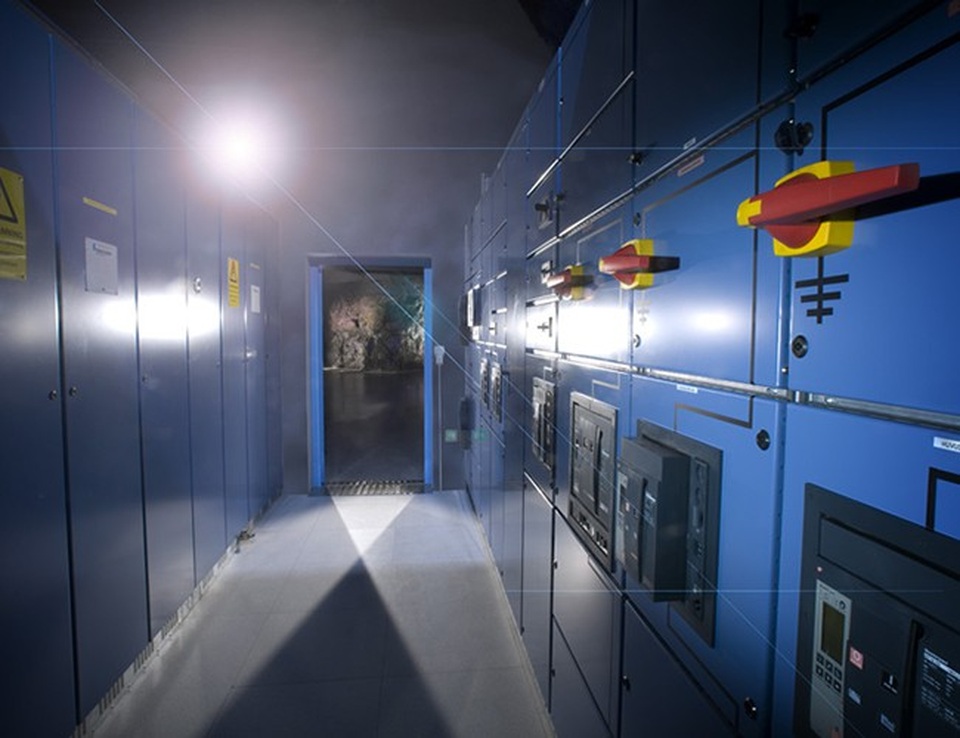 "Chui" xuống lòng đất ngắm văn phòng làm việc có một không hai ở Thụy Điển - 9