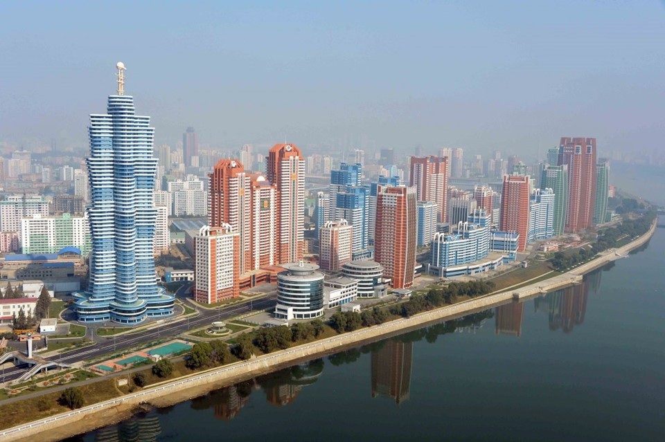 Ngợp mắt trước những công trình kiến trúc ấn tượng ở Triều Tiên - 3 Ngợp mắt trước những công trình kiến trúc ấn tượng ở Triều Tiên - 3
