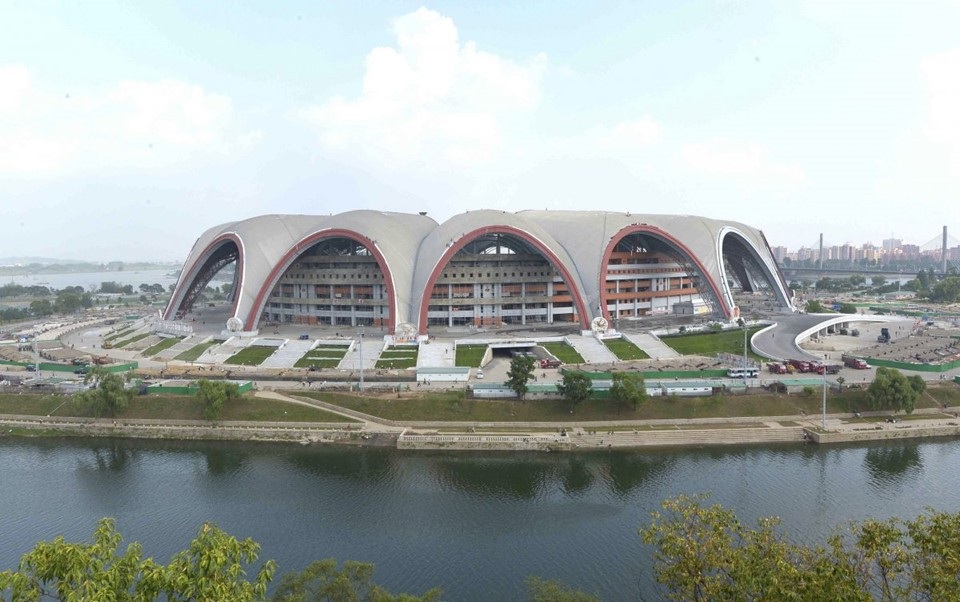 Ngợp mắt trước những công trình kiến trúc ấn tượng ở Triều Tiên - 4 Ngợp mắt trước những công trình kiến trúc ấn tượng ở Triều Tiên - 4