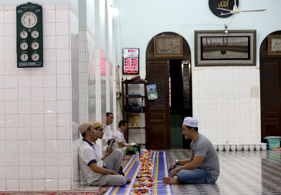 Thánh Đường Hồi giáo gần 1 thế kỷ giữa Sài Gòn - 13 Thánh Đường Hồi giáo gần 1 thế kỷ giữa Sài Gòn - 13
