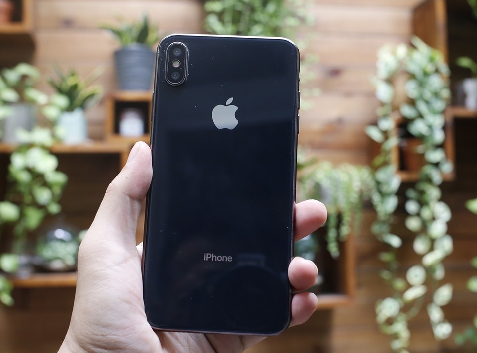iPhone X Plus chưa ra mắt bất ngờ xuất hiện tại TPHCM - 2 iPhone X Plus chưa ra mắt bất ngờ xuất hiện tại TPHCM - 2