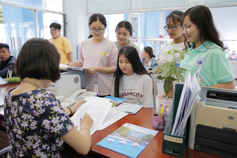 Trường ĐH Công nghiệp Thực phẩm TPHCM tiếp tục nhận hồ sơ xét tuyển cao đẳng và đại học - 1 Trường ĐH Công nghiệp Thực phẩm TPHCM tiếp tục nhận hồ sơ xét tuyển cao đẳng và đại học - 1