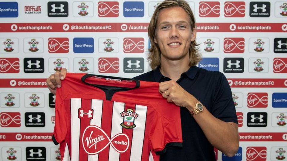 Các bản hợp đồng đã hoàn thành tại Premier League trước ngày cuối - 8
Jannik Vestergaard