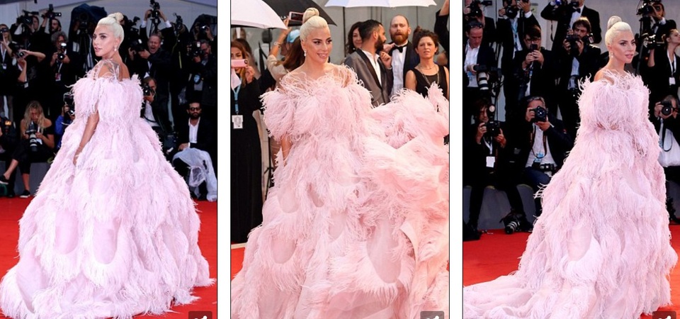 
Đây là bộ phim mà ca sỹ nổi tiếng này đảm nhiệm vai chính
