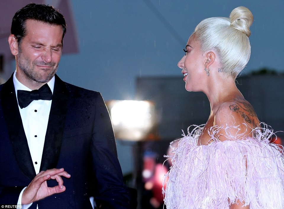 
Khán giả hồi hộp chờ vai diễn chính đầu tiên trong sự nghiệp của Lady Gaga
