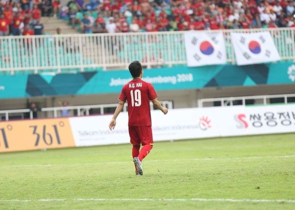 Khoảnh khắc Quang Hải, Minh Vương đá hỏng penalty khiến Việt Nam hụt HCĐ Asiad - 7 Khoảnh khắc Quang Hải, Minh Vương đá hỏng penalty khiến Việt Nam hụt HCĐ Asiad - 7