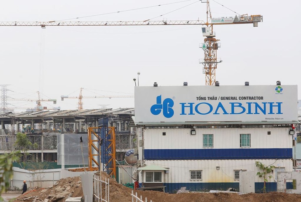 Xây dựng Hòa Bình: Doanh thu tăng khá nhưng chi phí tăng khiến lợi nhuận giảm - 1 Lợi nhuận trong nửa năm đầu 2018 của nhà thầu Hoà Bình sụt giảm.