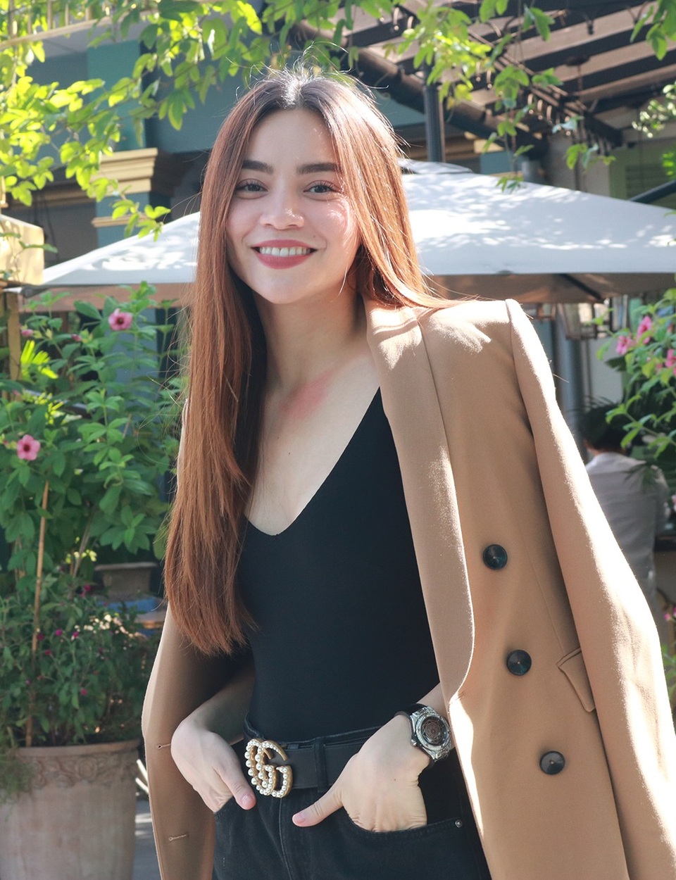 Hồ Ngọc Hà: “Tôi không cần lý giải về cách sống hay con người mình với ai” - 4 Tôi cần thời gian để tái tạo cảm xúc của mình. Không phải lâu ra mắt sản phẩm thì người ta dần trở nên nhạt nhòa hay bị sa đà vào một việc nào đó. Quan trọng là sau đó họ làm những điều tốt hơn, phi thường hơn các sản phẩm âm nhạc mới.