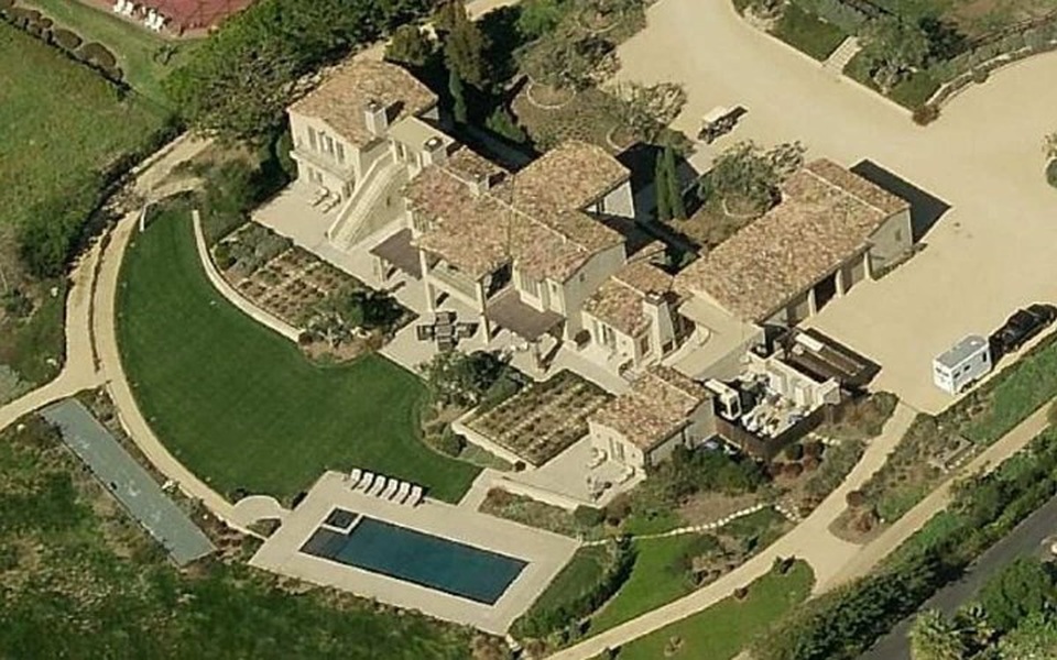 Chiêm ngưỡng những ngôi nhà đắt đỏ mà người nổi tiếng hiện đang sở hữu - 12