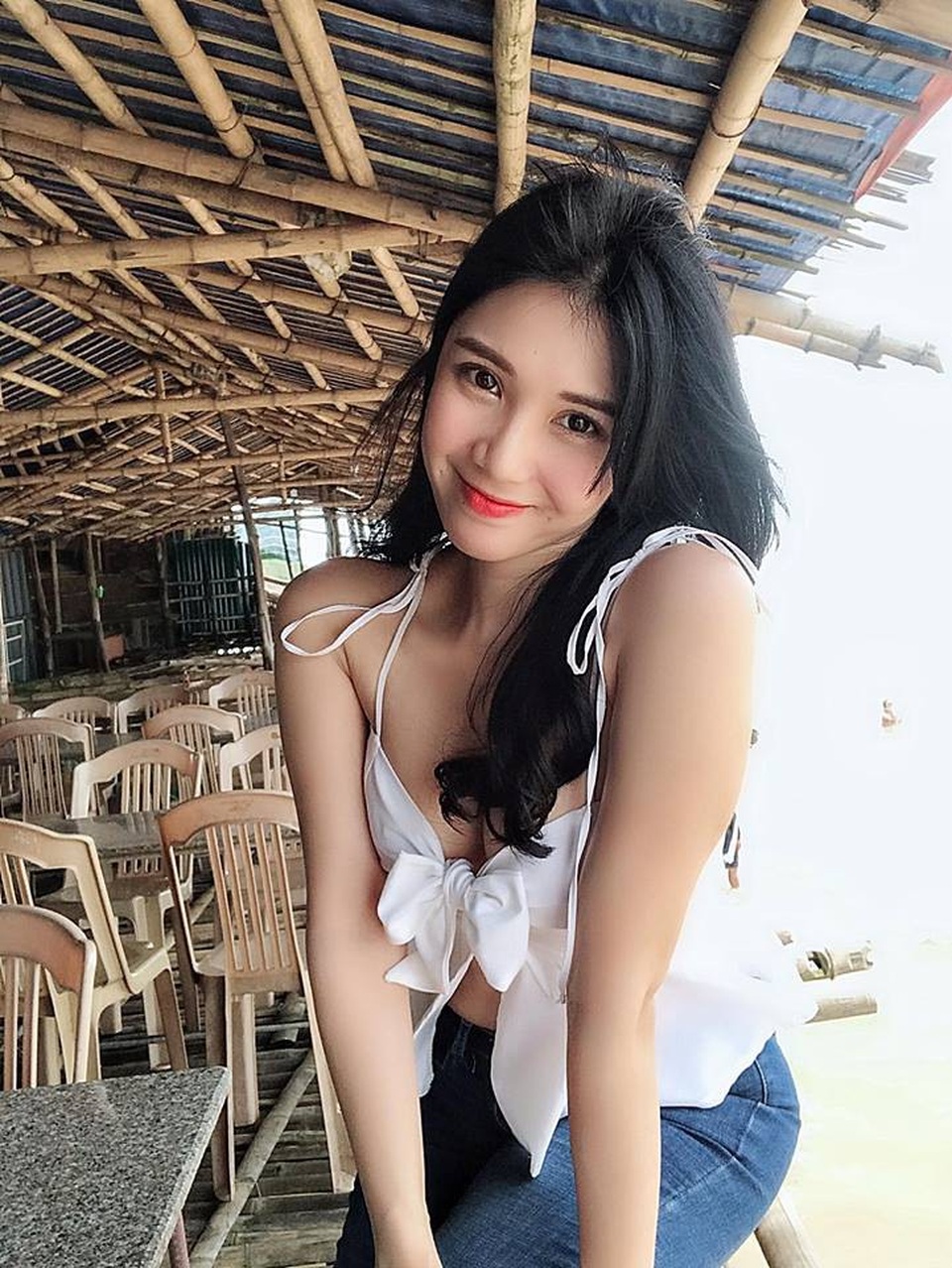 Thanh Bi Người phán xử nổi danh với ảnh kiệm vải, phát ngôn sốc về tiền? - Ảnh 7. Thanh Bi Người phán xử nổi danh với ảnh kiệm vải, phát ngôn sốc về tiền? - Ảnh 7.