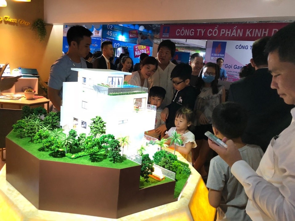 Rio Land đồng hành cùng Festival biển Vũng Tàu 2018 - 3 Gian hàng Rio Land tại Festival thu hút khá đông khách hàng đến tham quan