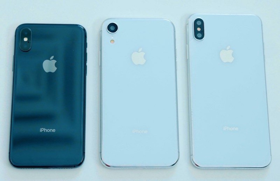 Nhà mạng Trung Quốc để lộ tên gọi iPhone mới: 'iPhone XC', 'iPhone XS Plus' - 1 3 mẫu iPhone mới đã chính thức có tên gọi.