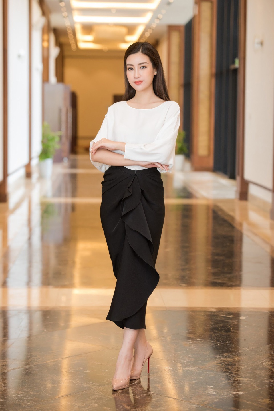 Tăng Thanh Hà, Diễm My, Giáng My... khoe vẻ thanh lịch - 4 Tăng Thanh Hà, Diễm My, Giáng My... khoe vẻ thanh lịch - 4