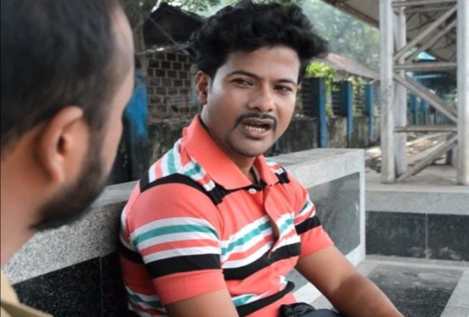 Gặp tình yêu sét đánh, chàng trai làm hẳn phim ngắn để tìm người trong mộng - 1 Chàng trai đã làm hẳn một bộ phim ngắn rồi đăng tải lên Youtube để tìm người