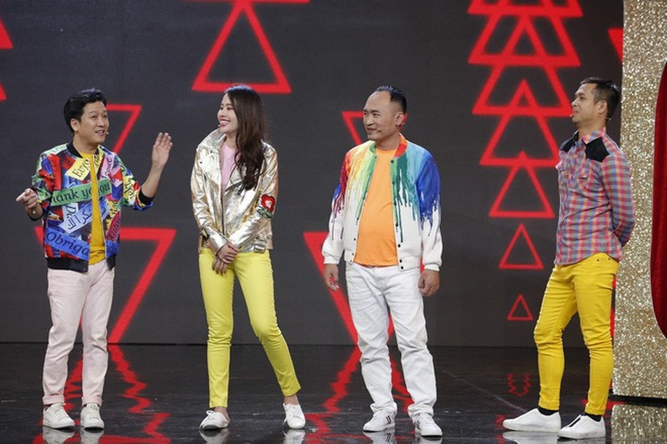 Nam Em và Quế Vân ra sao khi Trường Giang sắp cưới Nhã Phương? - 3 Trường Giang bày tỏ quan điểm cho rằng: Hãy để quá khứ ngủ yên trong một gameshow quay chung với Nam Em.