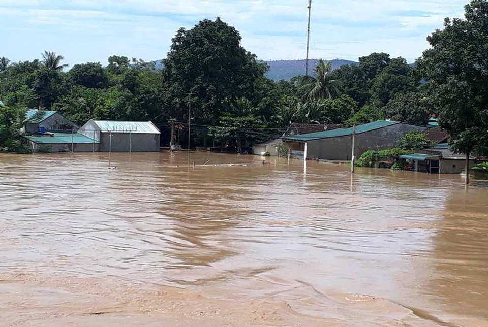 Nhiều địa phương Thanh Hóa vừa trải qua trận lũ lịch sử, đang đối diện khả năng ảnh hưởng của cơn bão số 5