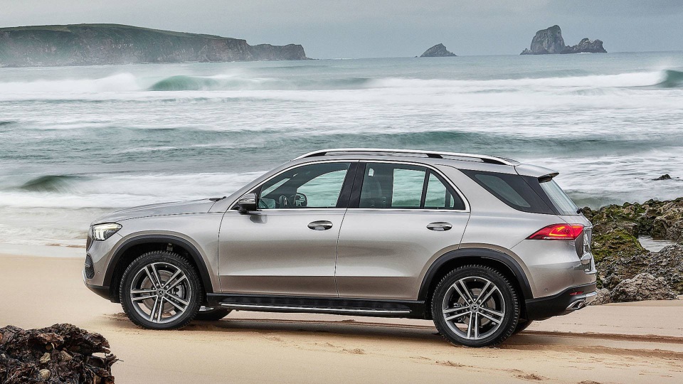 Mercedes-Benz chính thức giới thiệu GLE thế hệ mới - 8 Mercedes-Benz chính thức giới thiệu GLE thế hệ mới - 8