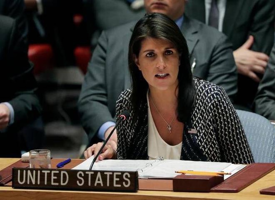 Mỹ cảnh báo Nga hậu quả thảm khốc nếu tiếp tục không kích Syria - 1 Đại sứ Mỹ tại Liên Hợp Quốc Nikki Haley (Ảnh: Hindu)