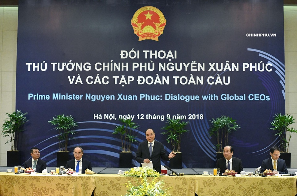 Thủ tướng hỏi Facebook, Google băn khoăn điều gì khi đầu tư ở Việt Nam? - 1 Thủ tướng đối thoại với các tập đoàn toàn cầu. (Ảnh: VGP/Quang Hiếu).