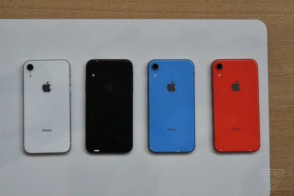 Ảnh thực tế iPhone XR 2 SIM nhiều màu sắc, giá từ 749 USD - 8 Các phiên bản màu sắc khác nhau của iPhone XR