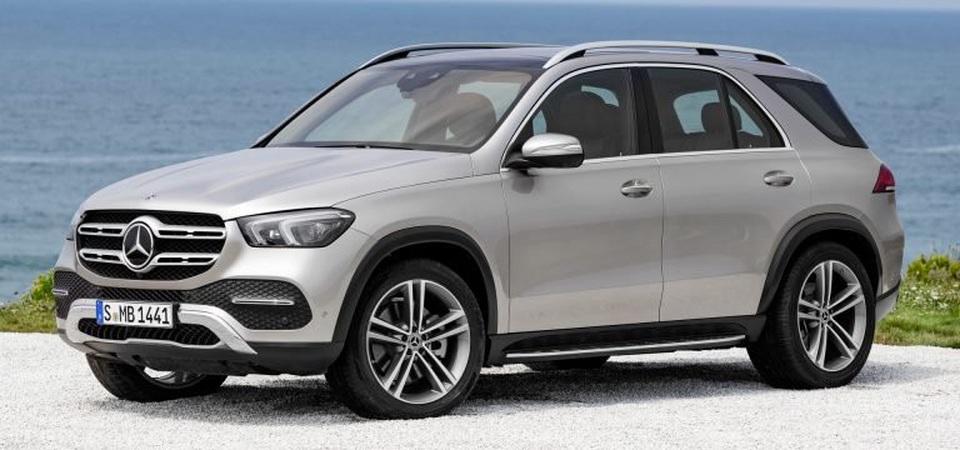 So sánh Mercedes-Benz GLE thế hệ mới và cũ - 2
Mercedes-Benz GLE thế hệ mới