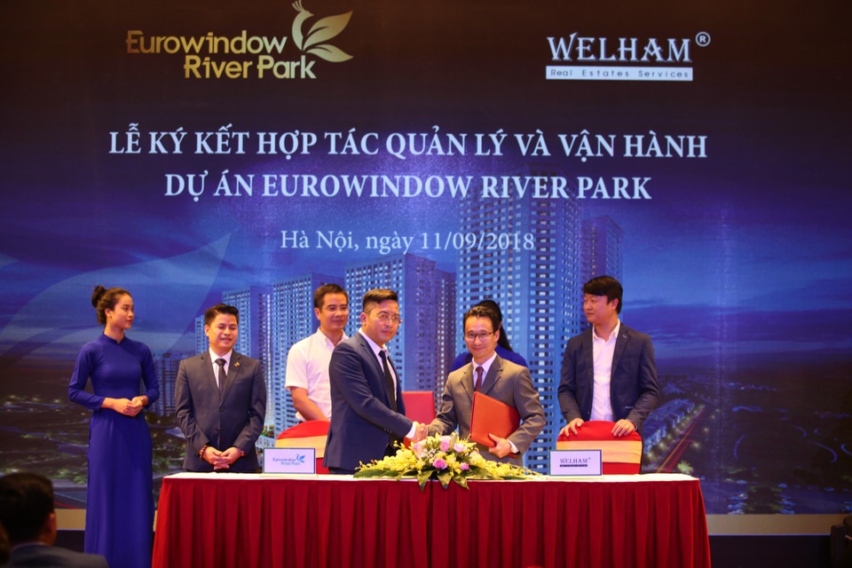 Đại diện Eurowindow Holding và đơn vị quản lý vận hành dự án hàng đầu thị trường - Welham® Vietnam bắt tay hợp tác chiến lược