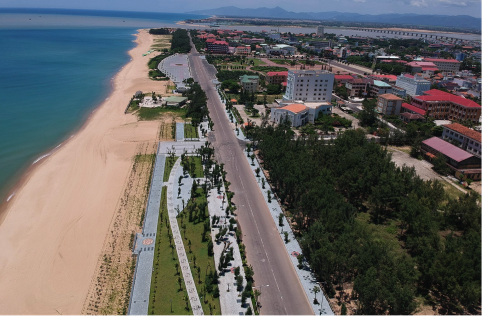 Sốt đất tại Phú Yên, thời cơ đầu tư “vàng” đã tới - 2 Phú Yên chính là cơ hội vàng cho nhà đầu tư biết “chớp thời cơ”
