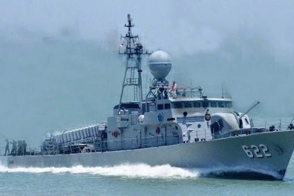 Tàu tên lửa Indonesia bị chìm sau khi bốc cháy dữ dội trên biển - 2
Tàu KRI Rencong-622 (Ảnh: Indonesia Navy)