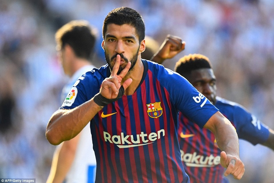 Ngược dòng hạ Sociedad, Barcelona tiếp tục toàn thắng ở La Liga - 5
Luis Suarez gỡ hòa cho Barcelona ở phút 63...