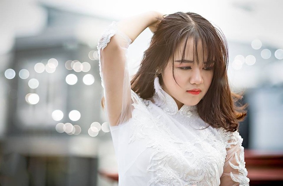 Em tiếc nuối làm gì những lời hứa đã cũ? - 1 Trên đời này có hai thứ không đáng tin chính là quảng cáo và lời hứa của đàn ông. (Ảnh minh họa: CV)