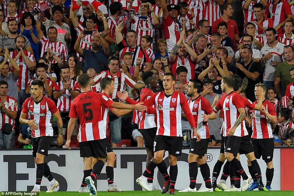 Hòa thất vọng Bilbao, Real Madrid đứt mạch toàn thắng ở La Liga - 3
Bilbao luôn đầy khó chịu khi được thi đấu ở San Mames