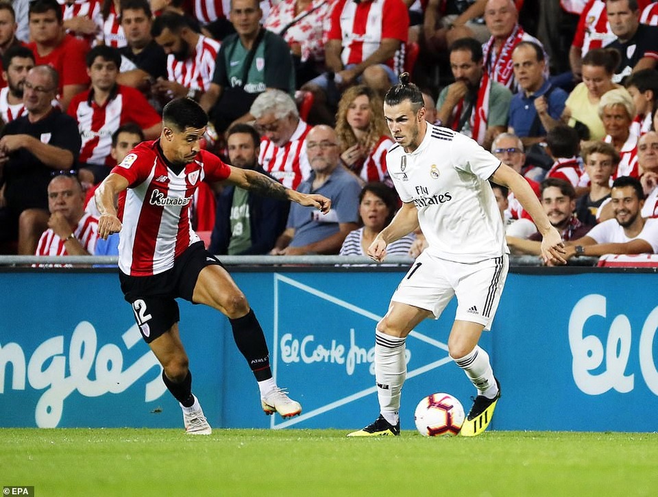 Hòa thất vọng Bilbao, Real Madrid đứt mạch toàn thắng ở La Liga - 6
Lối chơi áp sát của Bilbao khiến Real Madrid khó triển khai tấn công