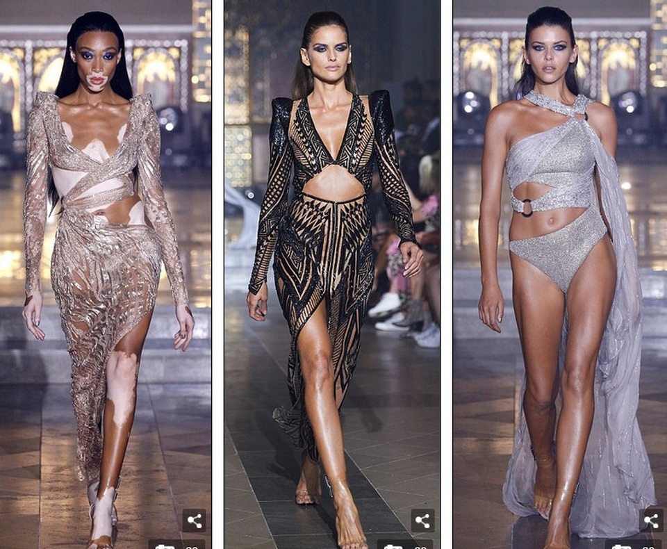 
Ba chân dài Winnie Harlow, Izabel Goulart và Georgia Fowler trình diễn cho nhãn hiệu Julien Macdonald tại tuần lễ thời trang London ngày 15/9 vừa qua
