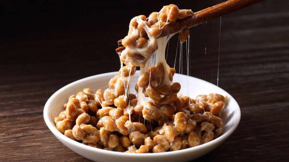 Natto là món ăn truyền thống của Nhật Bản với lịch sử chữa bệnh lâu đời