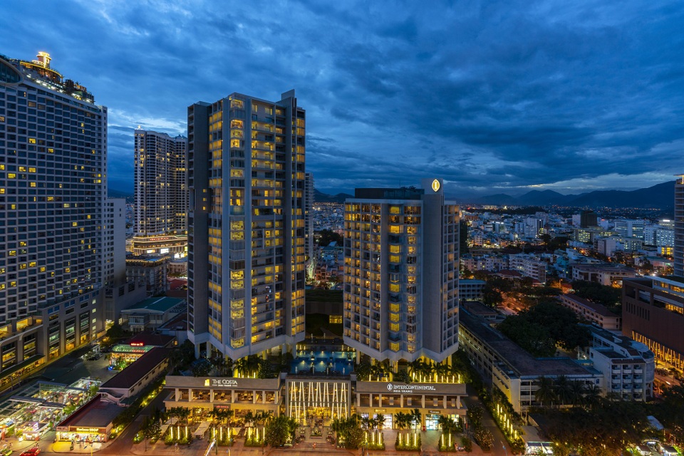 Căn hộ nghỉ dưỡng ngay cung đường vàng Nha Trang: “Món hời” cho giới đầu tư - 1 Khu căn hộ cao cấp The Costa Nha Trang nằm ngay trung tâm cung đường vàng Trần Phú.