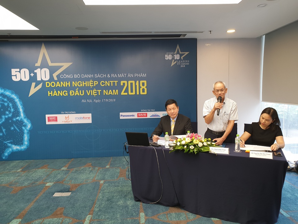 Công bố 10 doanh nghiệp CNTT hàng đầu trong công nghệ 4.0 tại Việt Nam - 1
Họp báo công bố Danh sách “50+10 Doanh nghiệp CNTT hàng đầu Việt Nam 2018