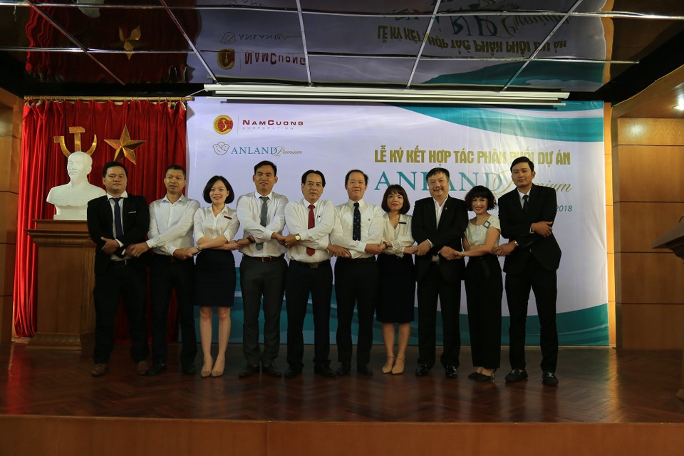 Ký kết hợp đồng đại lý phân phối dự án Anland Premium - 1 Ký kết hợp đồng đại lý phân phối dự án Anland Premium - 1