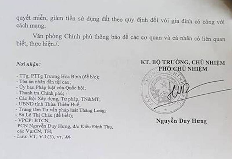 Sau chỉ đạo của Phó Thủ tướng Trương Hoà Bình, cụ bà vẫn mòn mỏi đợi được trả nhà - Ảnh 4. Sau chỉ đạo của Phó Thủ tướng Trương Hoà Bình, cụ bà vẫn mòn mỏi đợi được trả nhà - Ảnh 4.