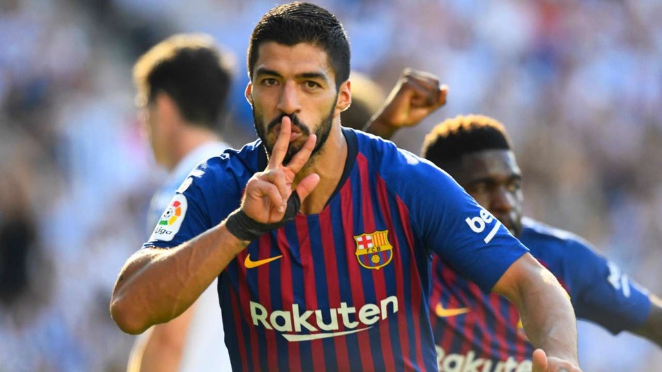 
Barcelona không chỉ có Messi mà họ còn sở hữu Luis Suarez vô cùng đáng sợ. Khả năng săn bàn của tiền đạo người Uruguay đã được chứng minh trong những năm qua. Để tiến sâu, Los Blaugrana rất cần tài “đánh hơi” bàn thắng tuyệt đỉnh của Luis Suarez.
