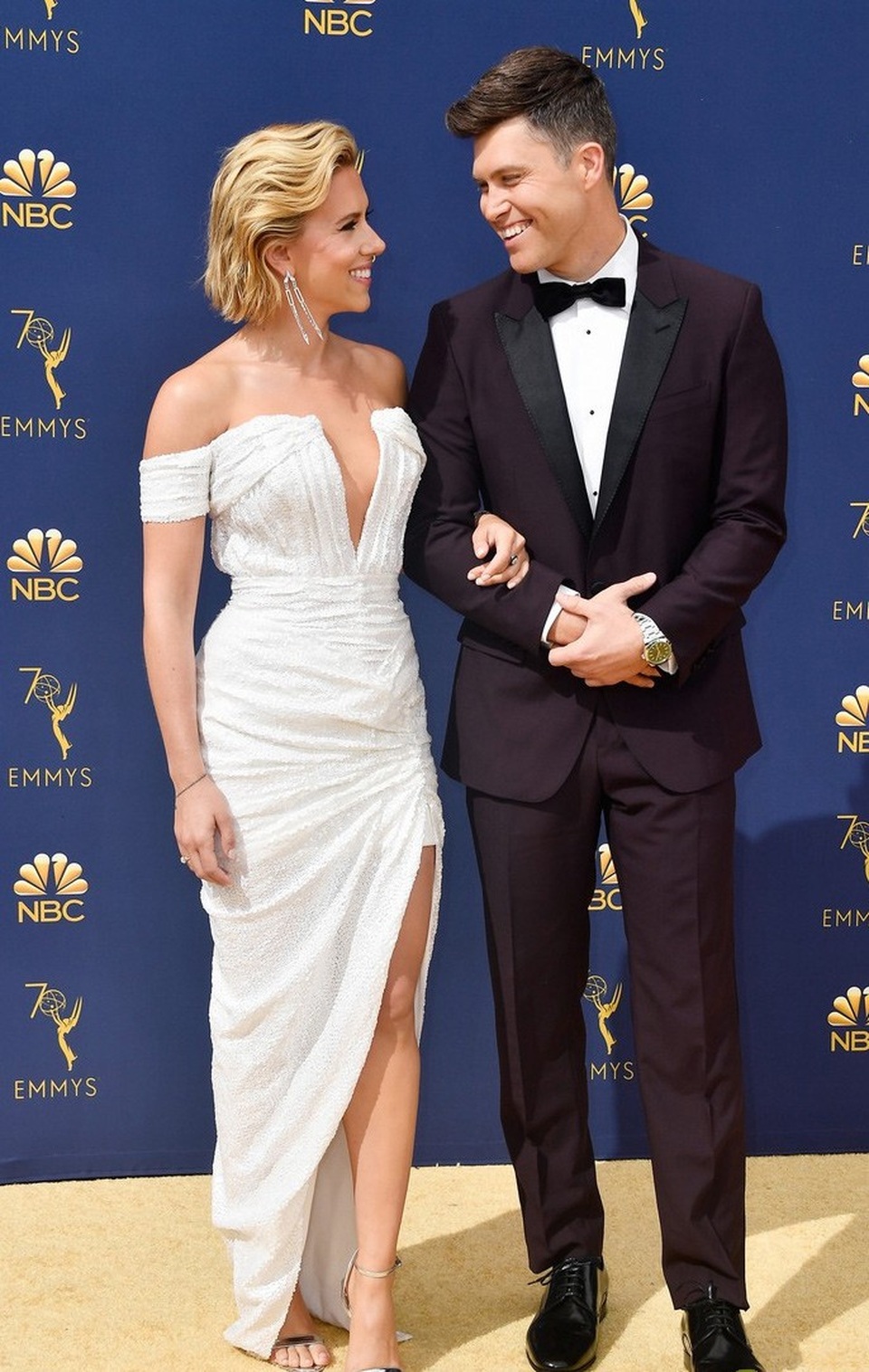 Scarlett Johansson duyên dáng sánh đôi cùng bạn trai - 11
Đồng nghiệp của Colin cũng thừa nhận, nam diễn viên 30 tuổi thay đổi rất nhiều khi hò hẹn với Scarlett. Colin không còn dành thời gian đi nhậu, tới các hộp đêm với bạn bè mà dành thời gian ở bên Scarlett.