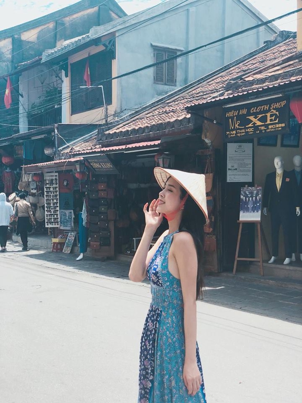 Điều ít biết về tân Á hậu cao 1m68, có vẻ mặt hao hao Dương Trương Thiên Lý - 7 Từ bé, Thuý An đã ước mơ trở thành một Hoa hậu hoặc một Tiếp viên hàng không.