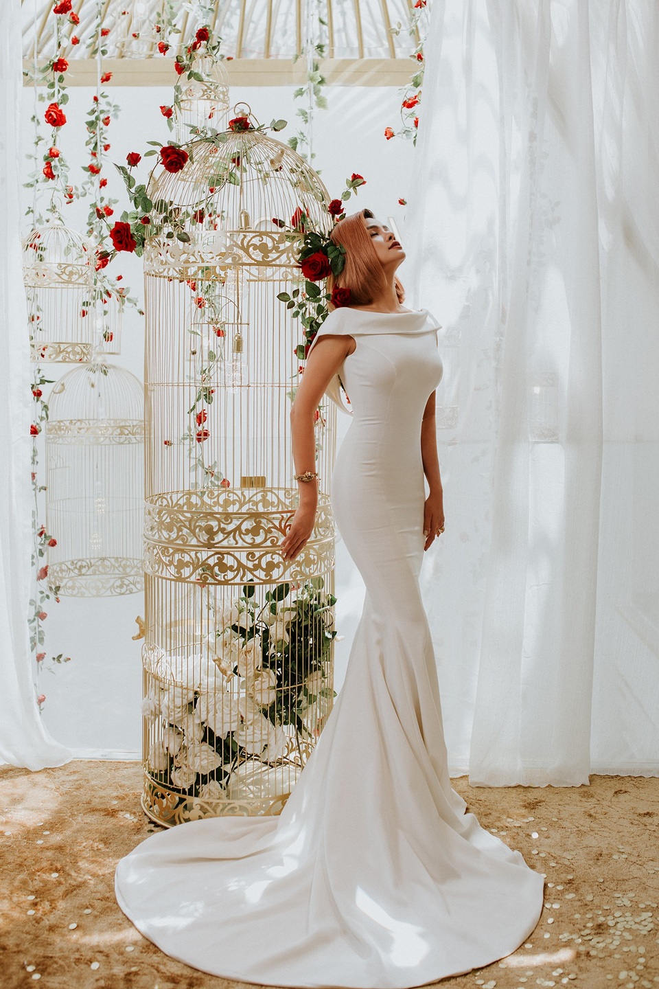 Siêu mẫu Vũ Thu Phương tiết lộ được con riêng của chồng yêu thương - 1 Vũ Thu Phương tiết lộ về cuộc sống hiện tại: Dù bận rộn với công việc kinh doanh nhà hàng và thiết kế thời trang, tôi vẫn có thể cân đối thời gian để ở cạnh những người thân yêu.